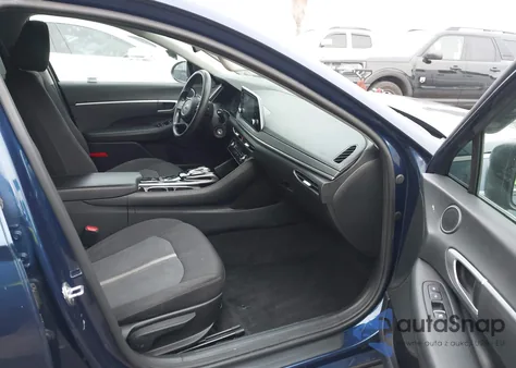 2021 Hyundai Sonata Se z USA, uszkodzony, nr VIN 5NPEG4JA5MH095048